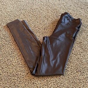 Koral Metallic Gray Leggings Size Small in EUC